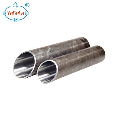 ہموار کاربن اسٹیل پائپ